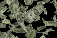 "La Relación Inversa del Bitcoin con el Índice del Dólar en Juego: Descubre el Impacto de las Elecciones en EE.UU." - Cripto Boom